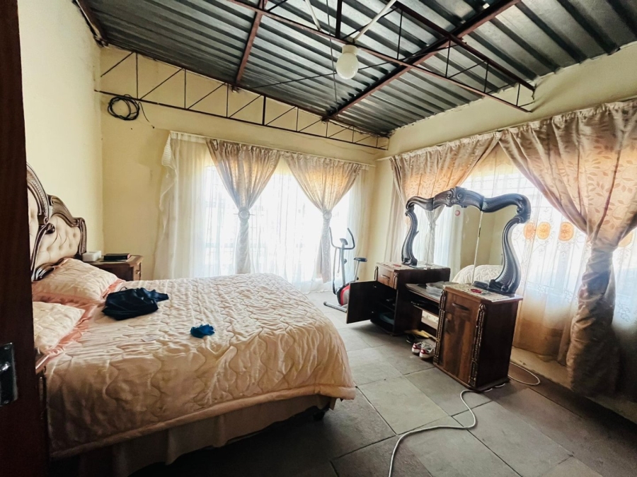 4 Bedroom Property for Sale in Motse Papiki Moilwa Free State